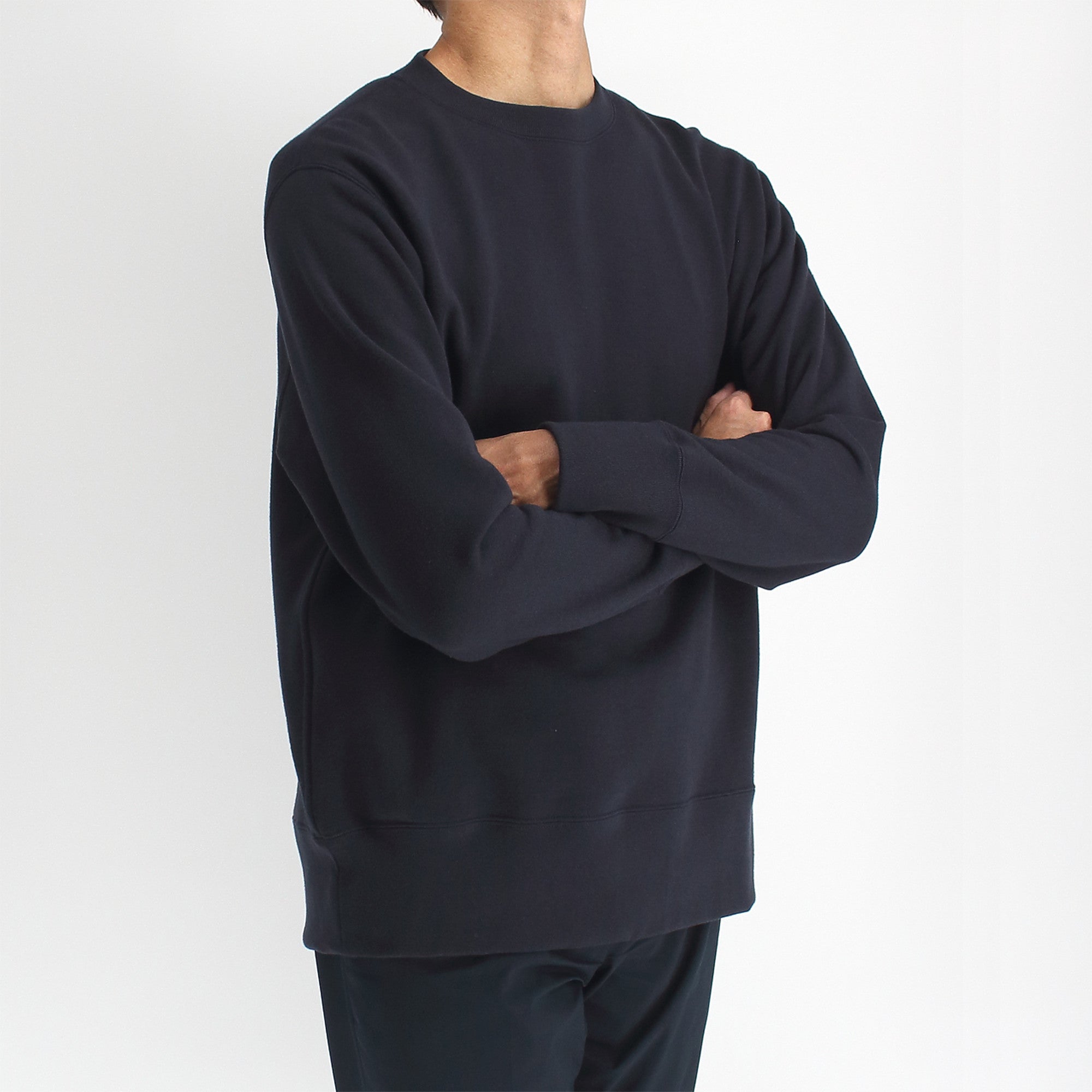 シーアイランドコットンを使用した吊裏毛のクルーネックスウェット