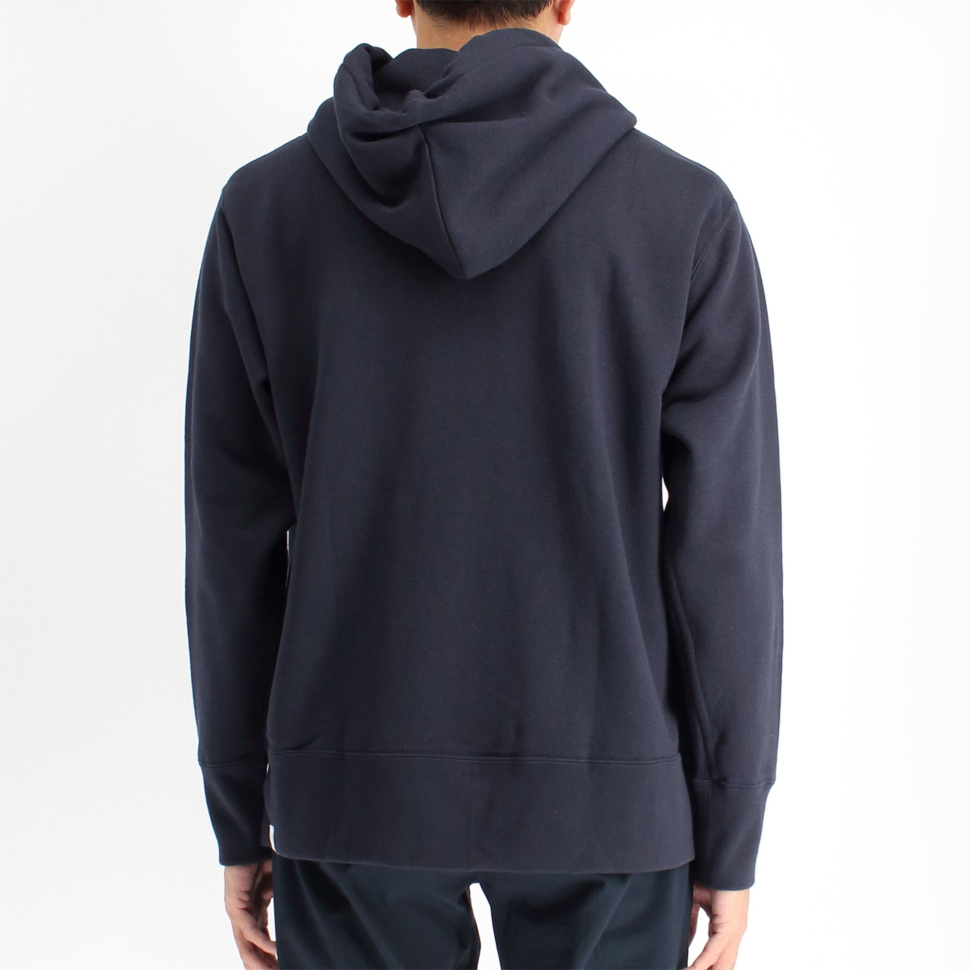 シーアイランドコットンを使用した吊裏毛のフーディーパーカー