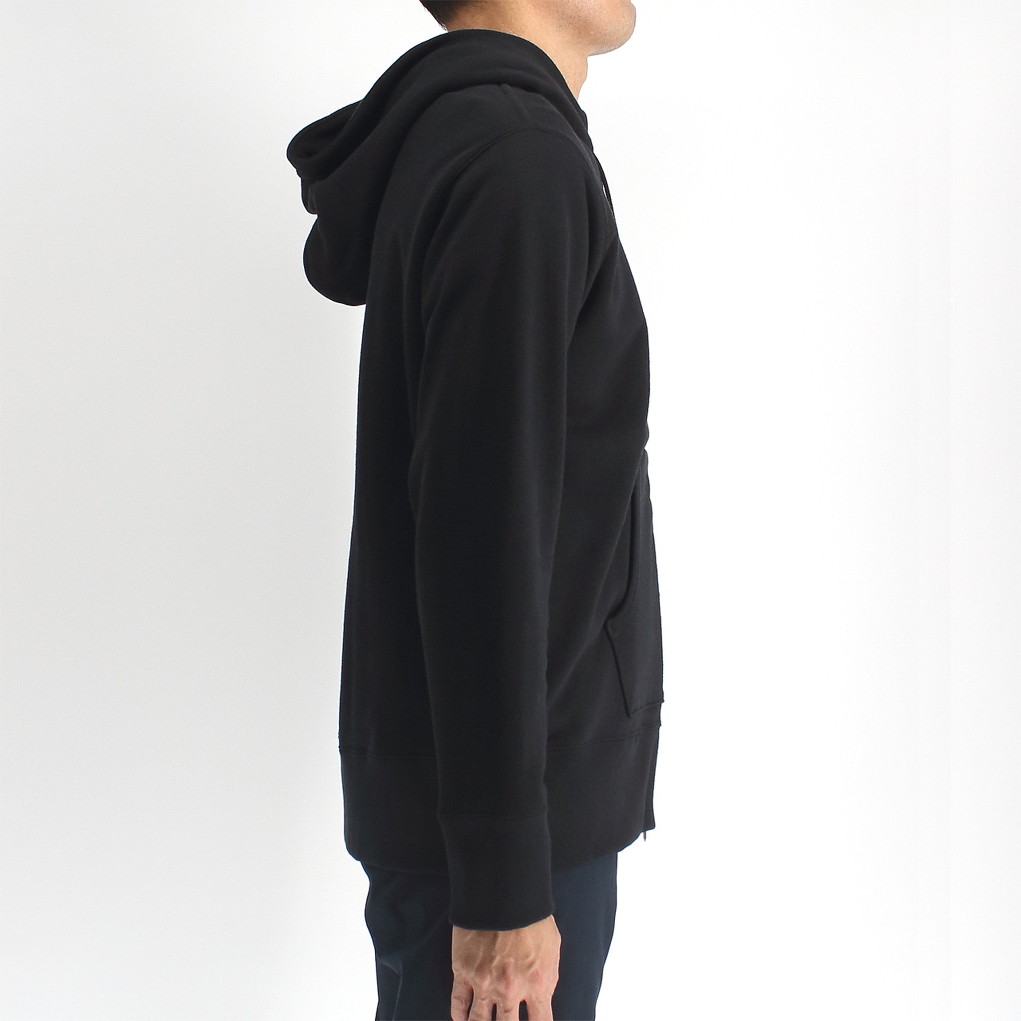 シーアイランドコットンを使用した吊裏毛のジップアップパーカー